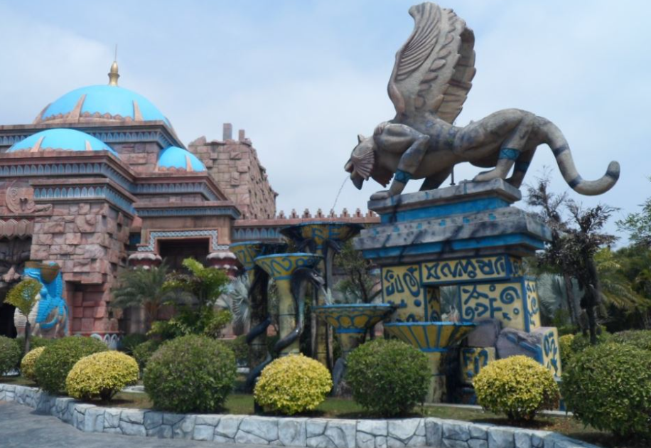 Fantawild Adventure Blue Mercury Ticket Office, Shantou, China